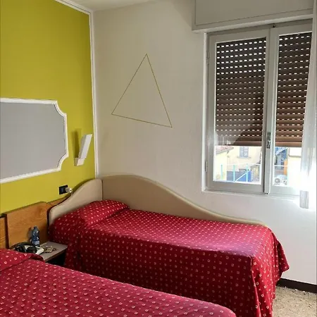 Hotel San Marco Bb Darfo Boario Terme Exterior photo